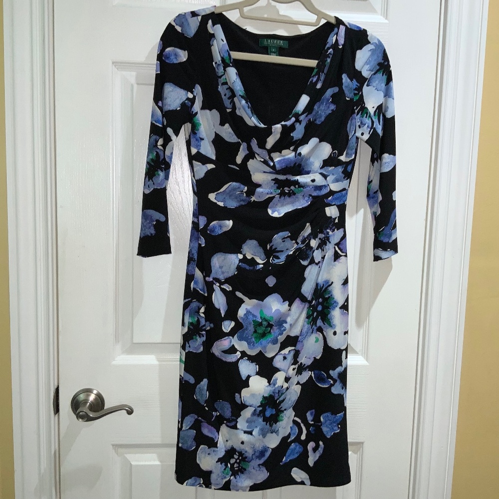 Lauren Ralph Lauren Faux Wrap bodycon dress Sz 2 Black Blue Floral Ruched
